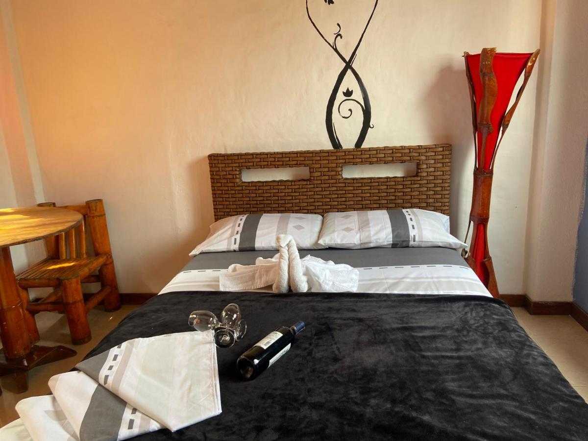 Hotel Karukera Монтаньита Экстерьер фото