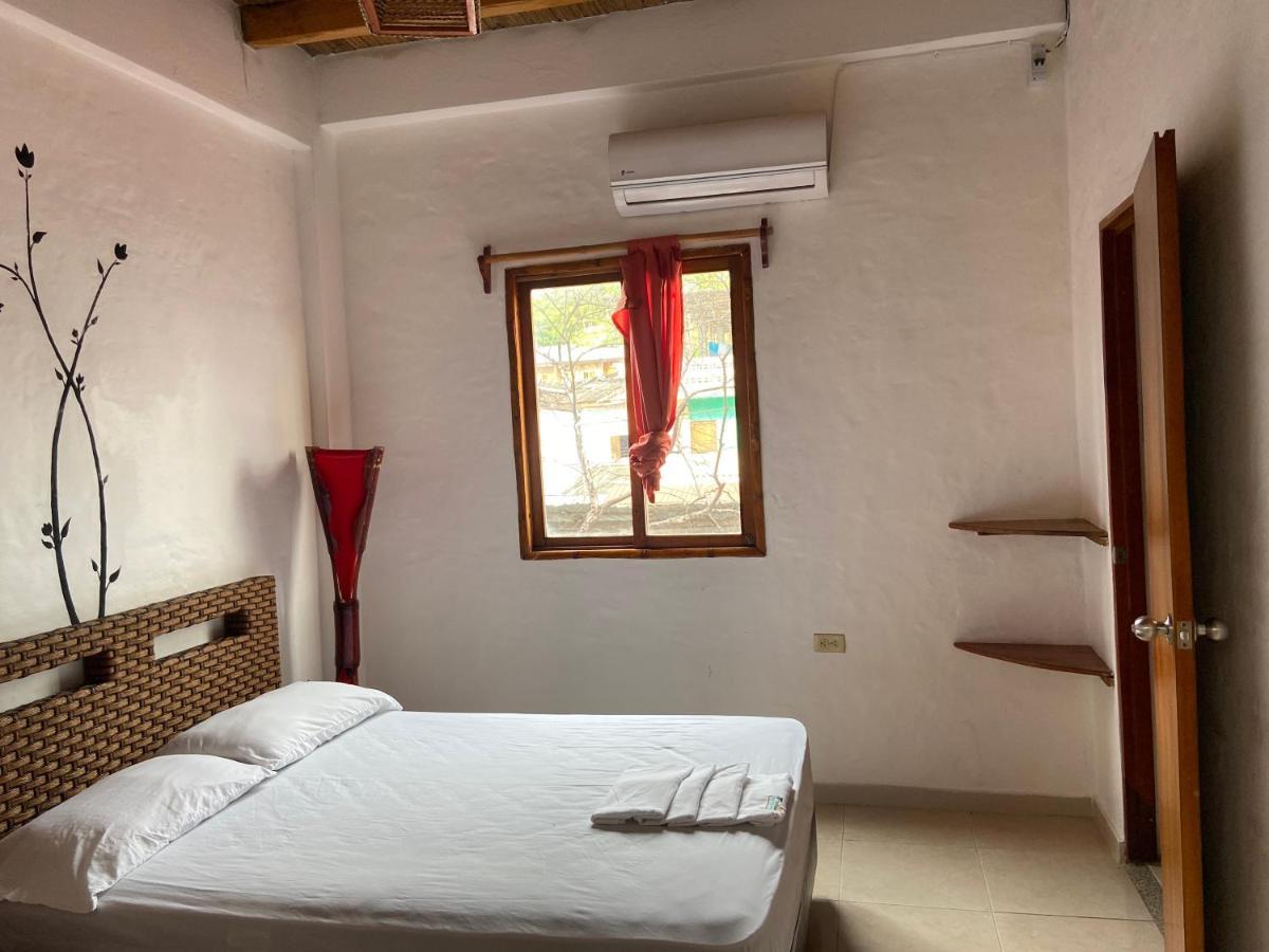 Hotel Karukera Монтаньита Экстерьер фото